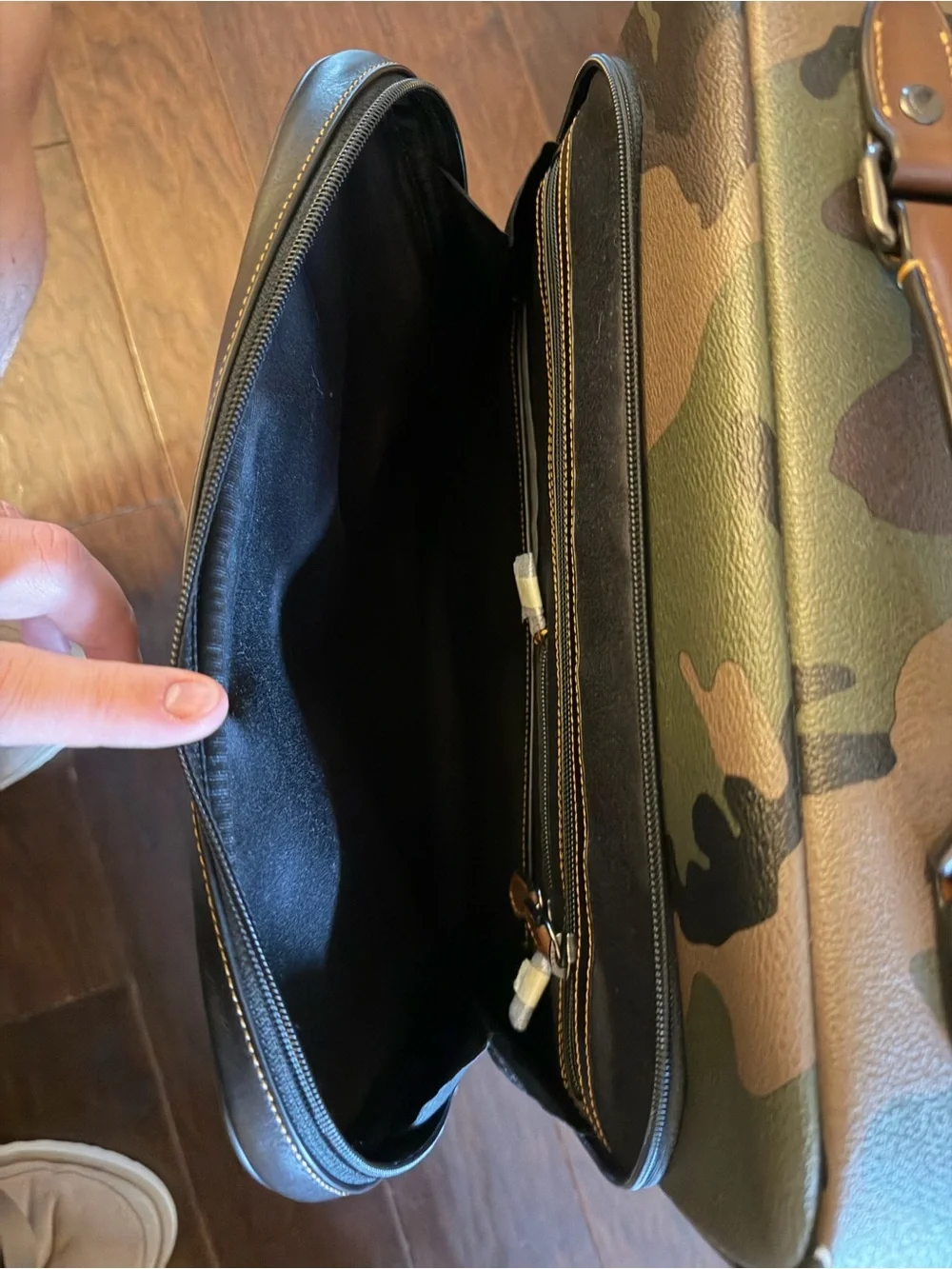 Coach luggage good